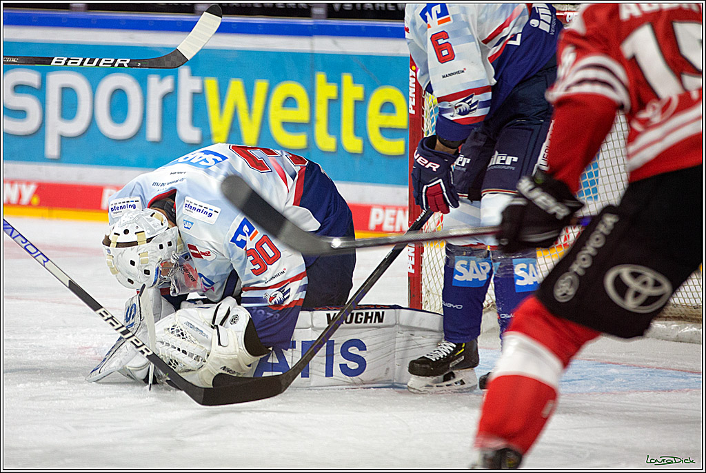 PENNY DEL; Koelner Haie-Adler Mannheim; Koeln, 26.03.2023